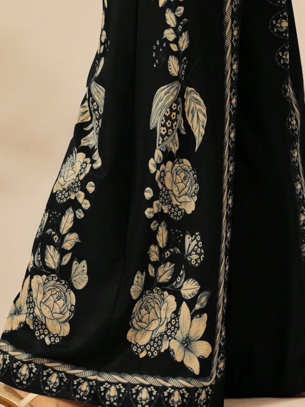 Black Boho Women's Tropical Plant Print Palazzo Pants - Picture 6 of 7
